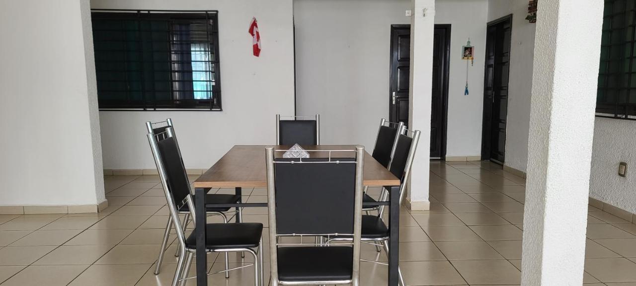 Hostal Backpackers Travelero Hotel Santa Cruz de La Sierra Exterior photo