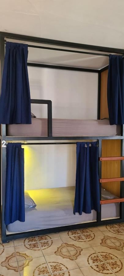 Hostal Backpackers Travelero Hotel Santa Cruz de La Sierra Exterior photo