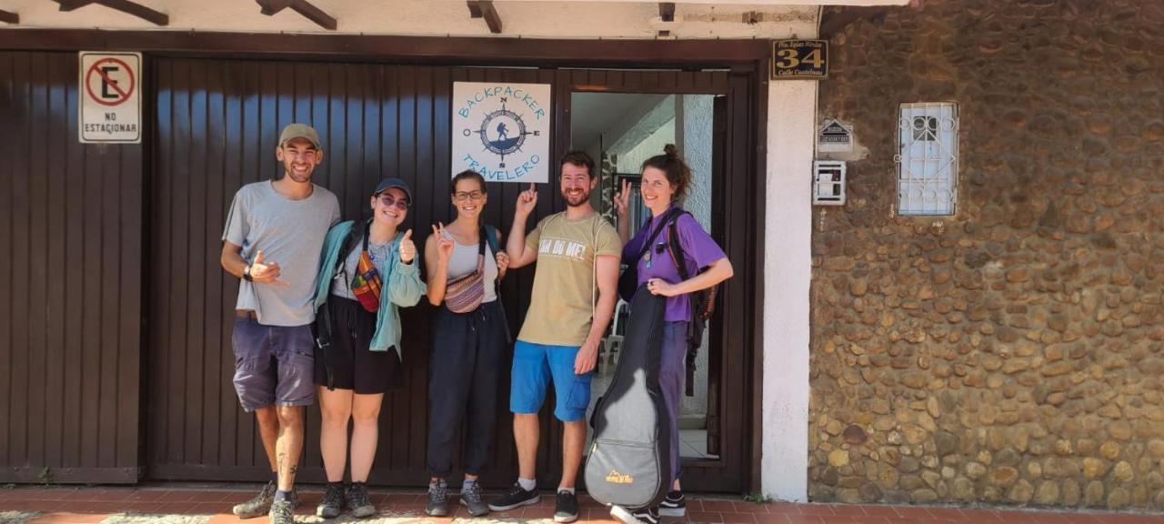 Hostal Backpackers Travelero Hotel Santa Cruz de La Sierra Exterior photo